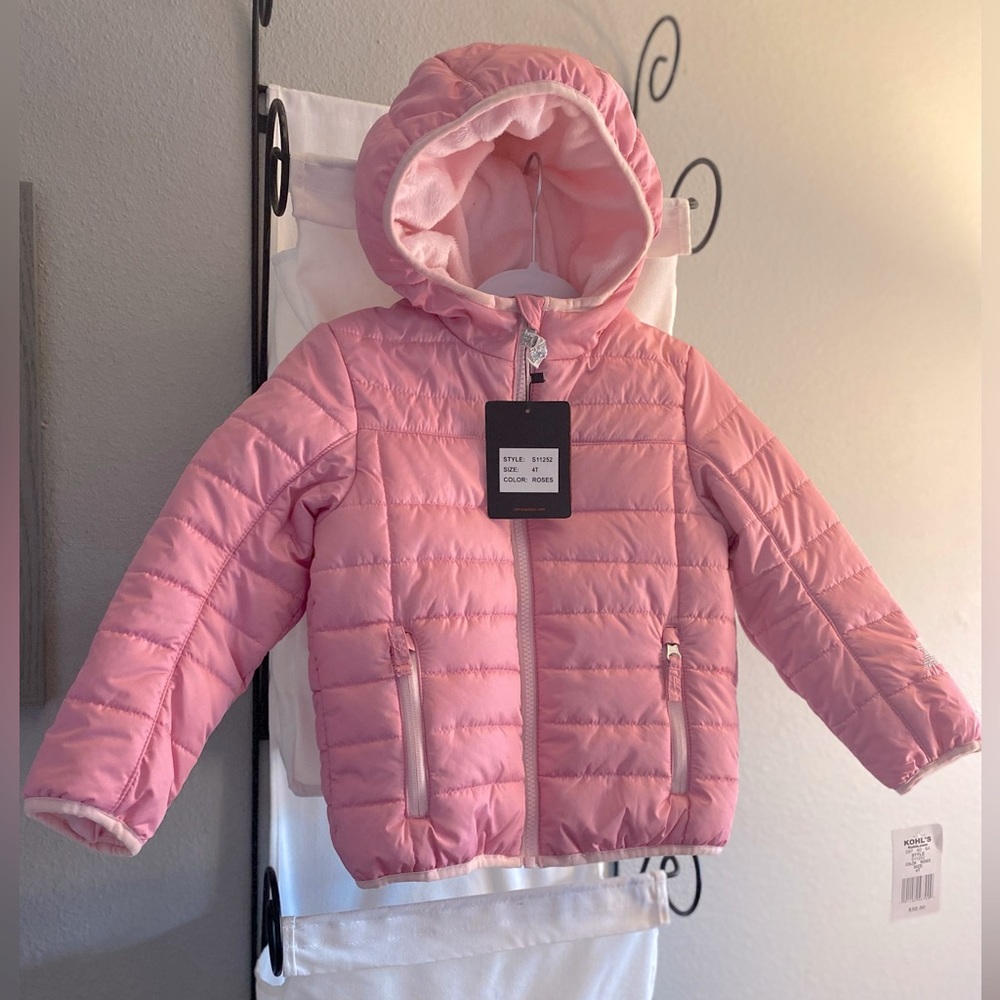 ZeroXPosur, Never worn